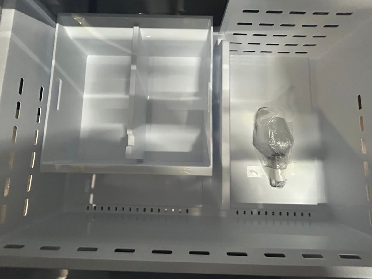 Samsung 30 cu. ft. Mega Capacity Standard Depth 3-Door French Door Refrigerator in with Family Hub