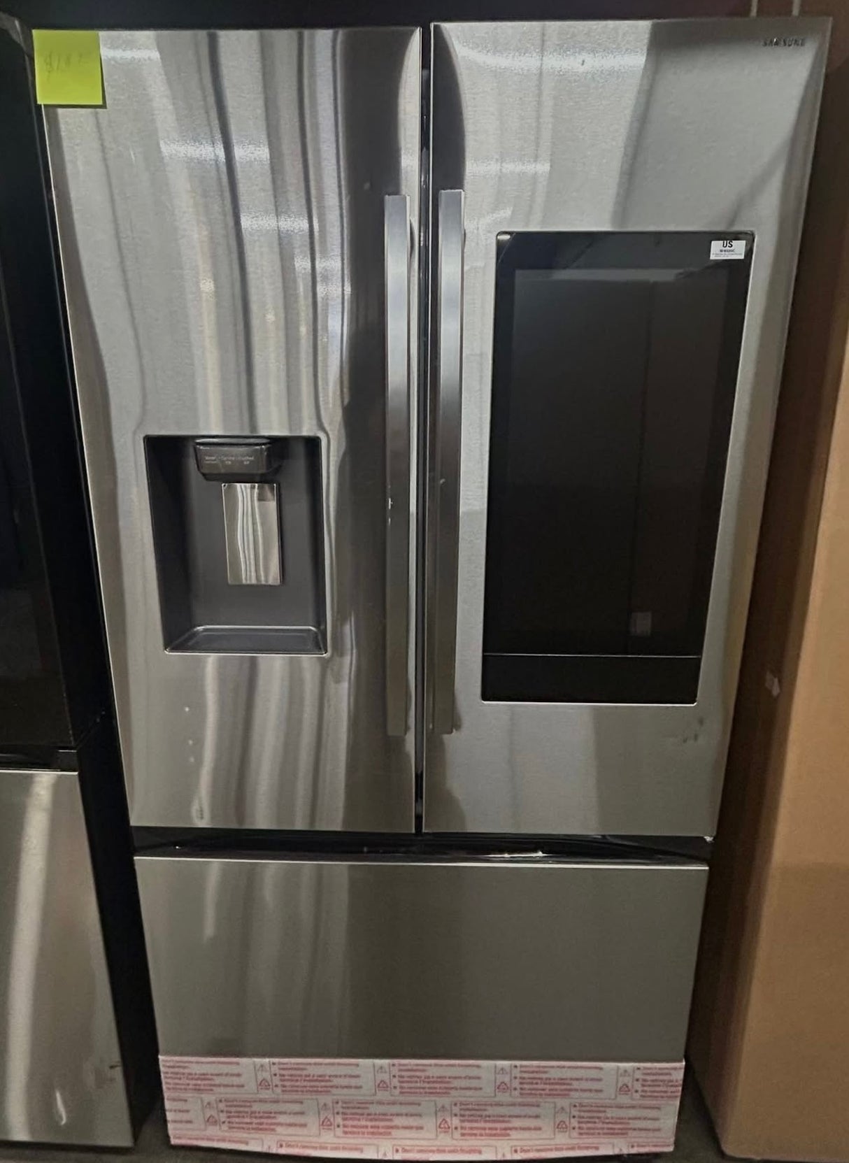 Samsung 30 cu. ft. Mega Capacity Standard Depth 3-Door French Door Refrigerator in with Family Hub