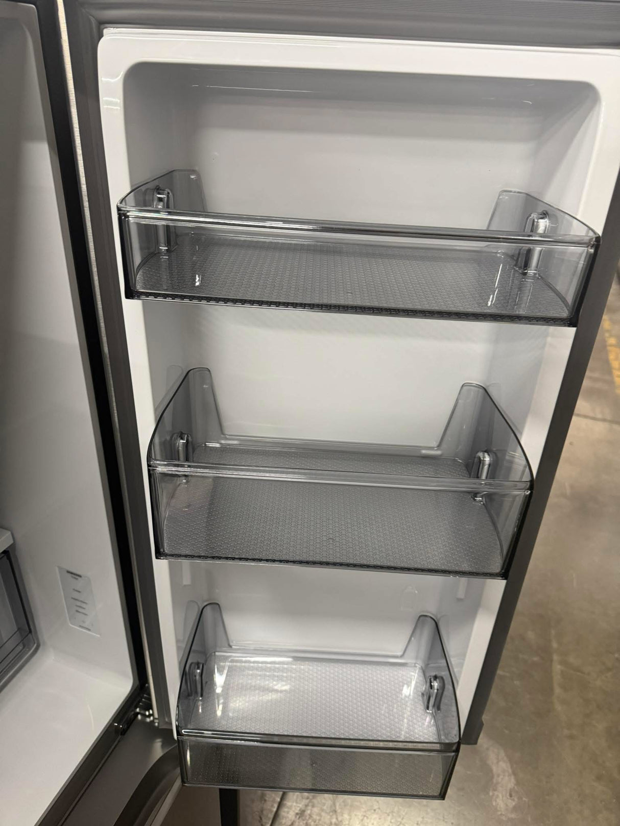 Samsung - Bespoke 23 cu. ft. Counter Depth 4-Door French Door Refrigerator with AI Hybrid Cooling