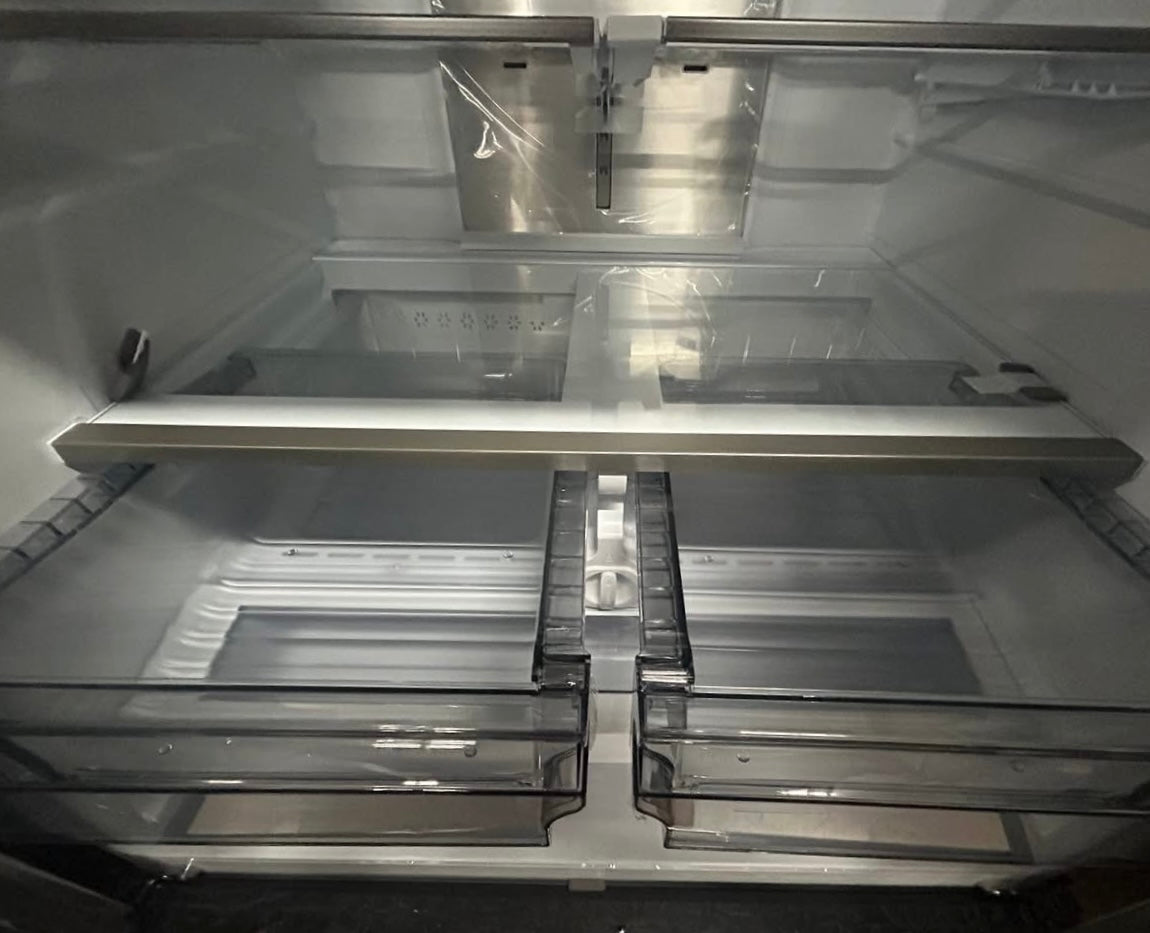 Samsung 30 cu. ft. Mega Capacity Standard Depth 3-Door French Door Refrigerator in with Family Hub