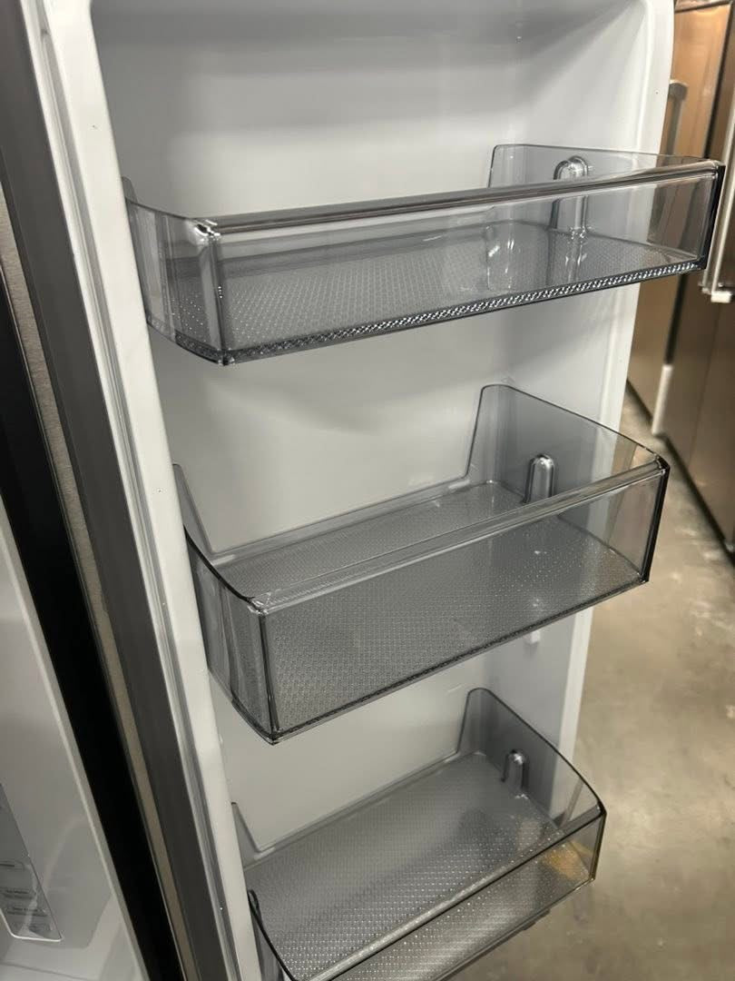 Samsung - 32 cu. ft. 3-Door French Door Smart Refrigerator with Dual Auto Ice Maker