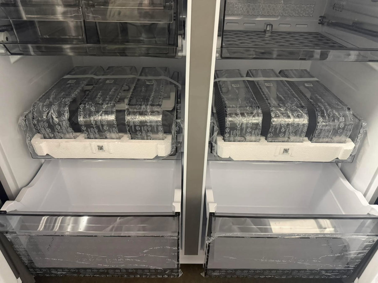 Samsung - Bespoke 23 cu. ft. Counter Depth 4-Door French Door Refrigerator with AI Hybrid Cooling